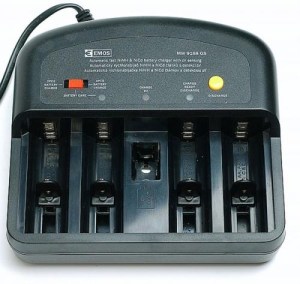 Cargador de pilas universal Intercept